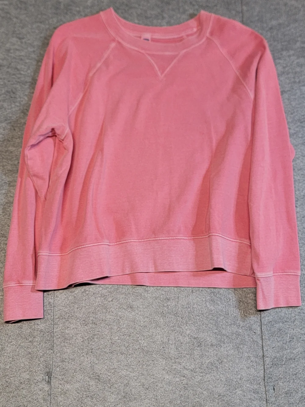 Old Navy Vintage Crewneck Sweatshirt - Picture 1 of 9